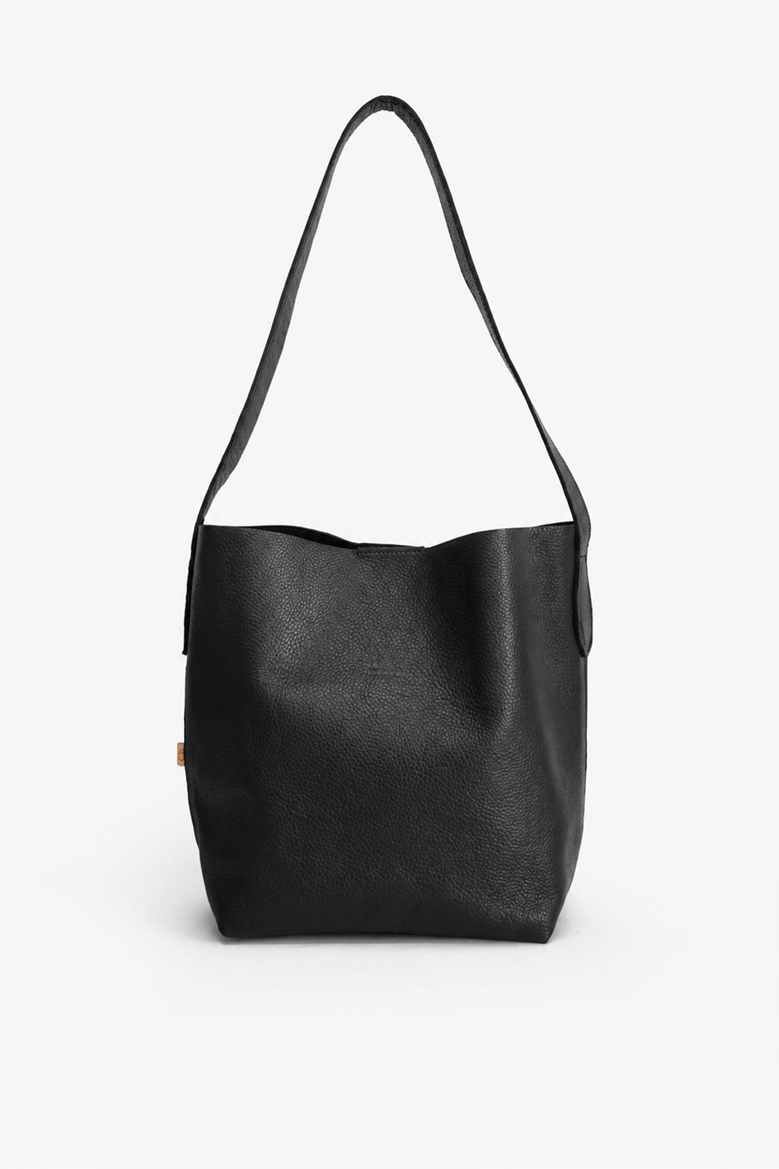 PRE-ORDER Tote N.22 Med - Negro Grano Soft