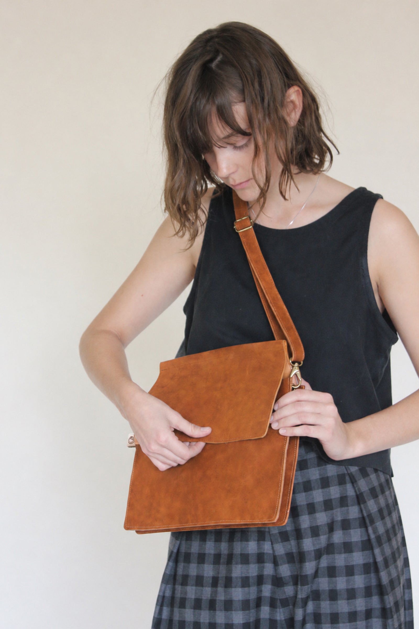 PRE-ORDER Cartera N.14 - Cobre