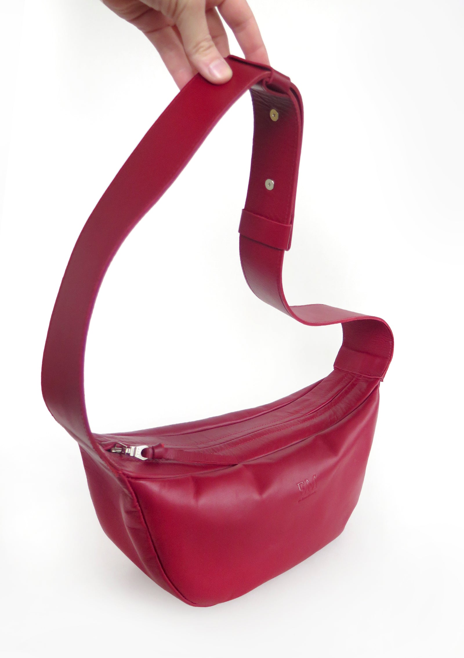 PRE-ORDER Banano N.5 - Rojo Invierno