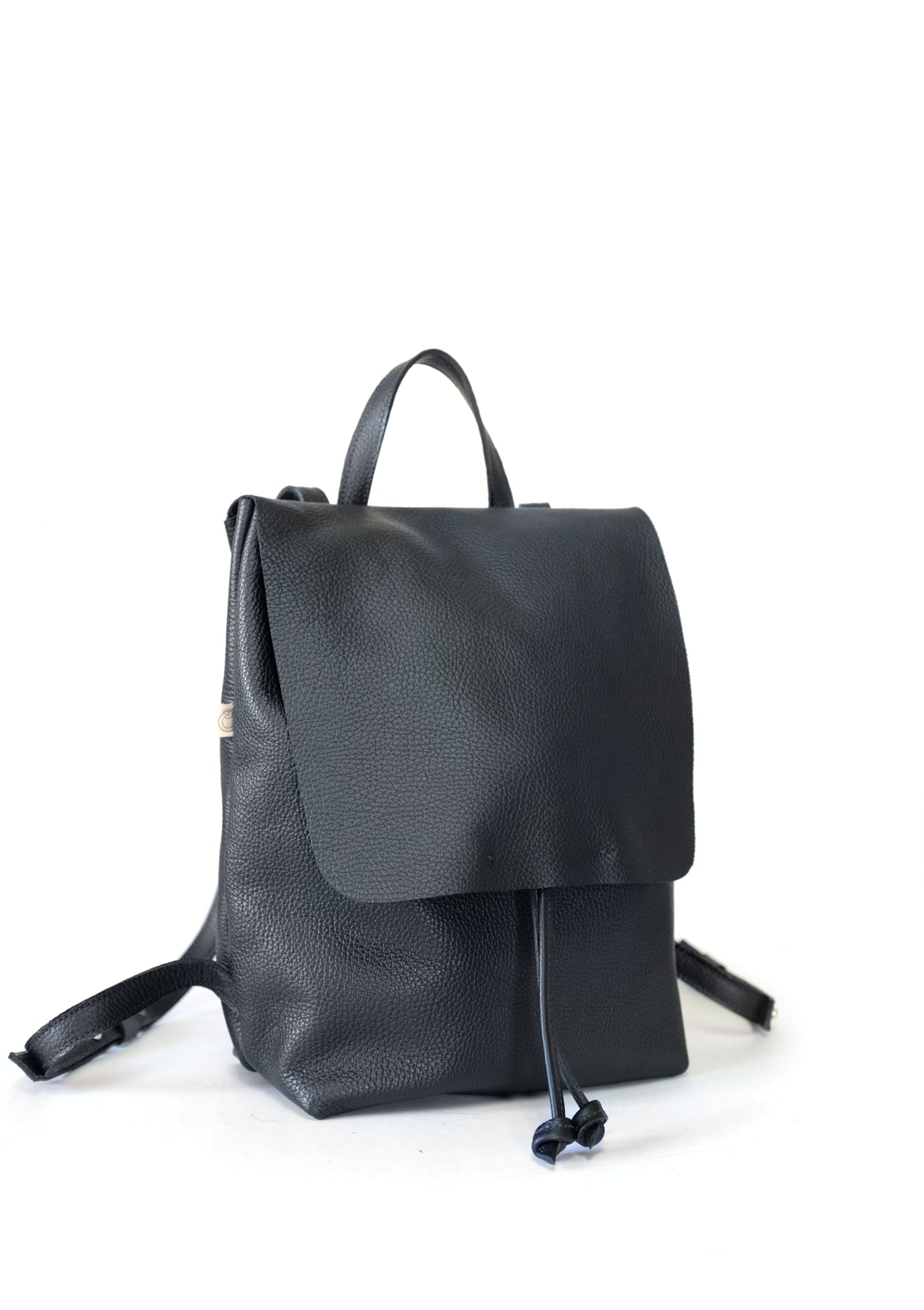 PRE-ORDER Mochila N.1 Med - Negro Grano Soft