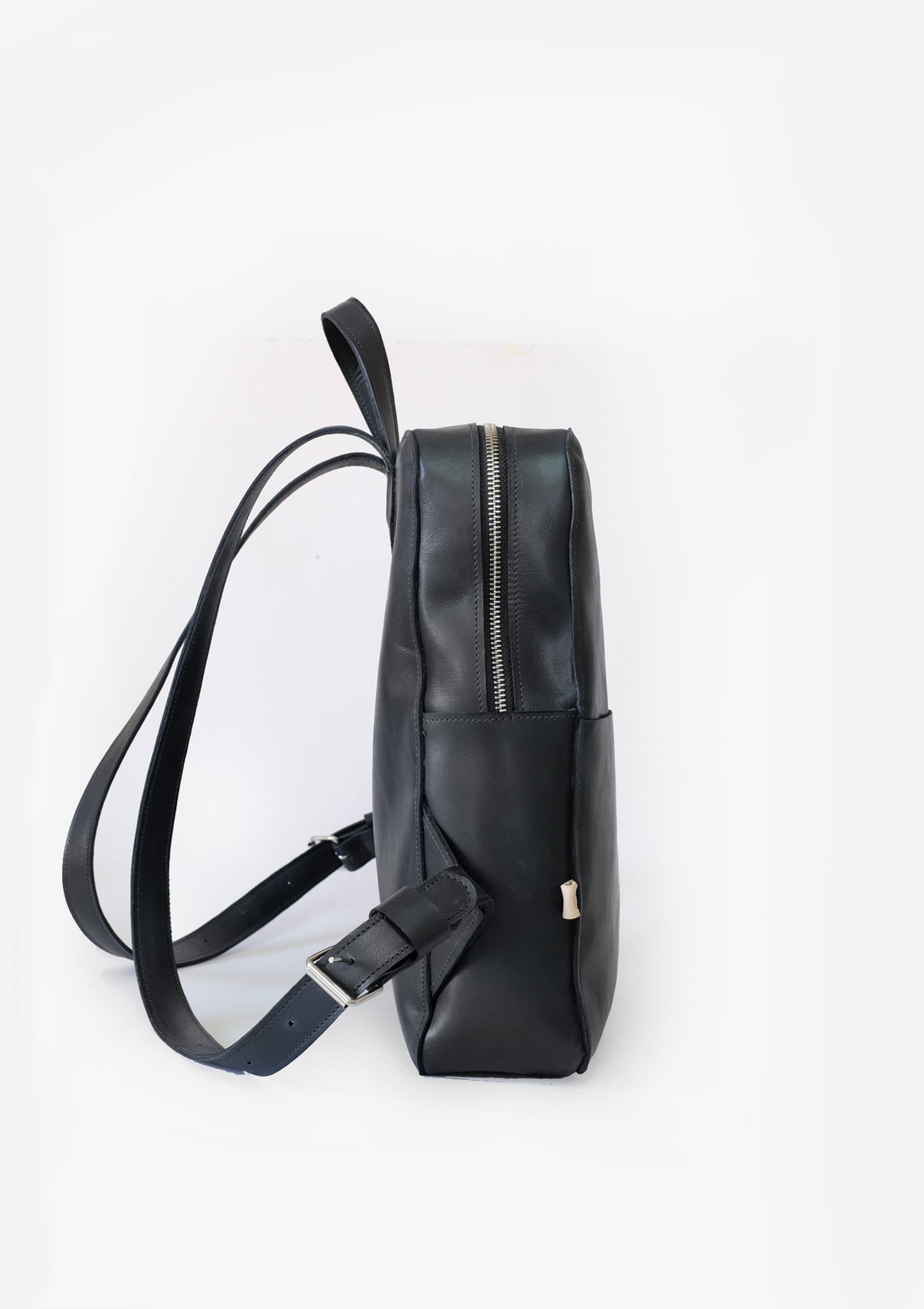 Mochila N.7 - Negro