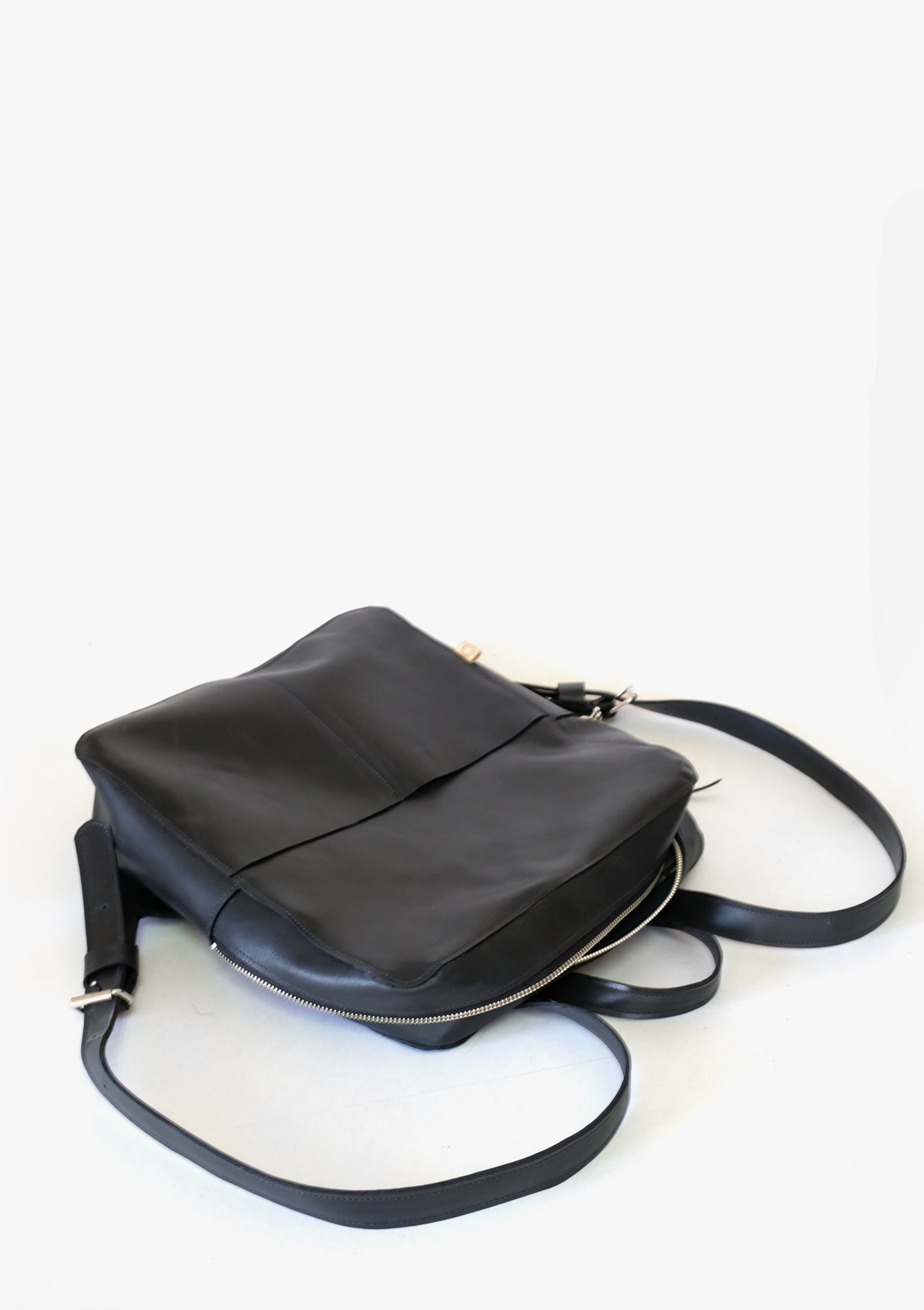 Mochila N.7 - Negro