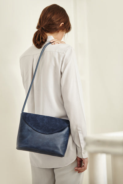 PRE-ORDER Cartera N.13 - Azul Marino