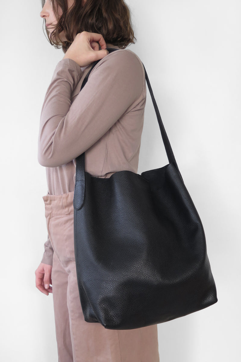 Tote N.22 - Negro Grano Soft