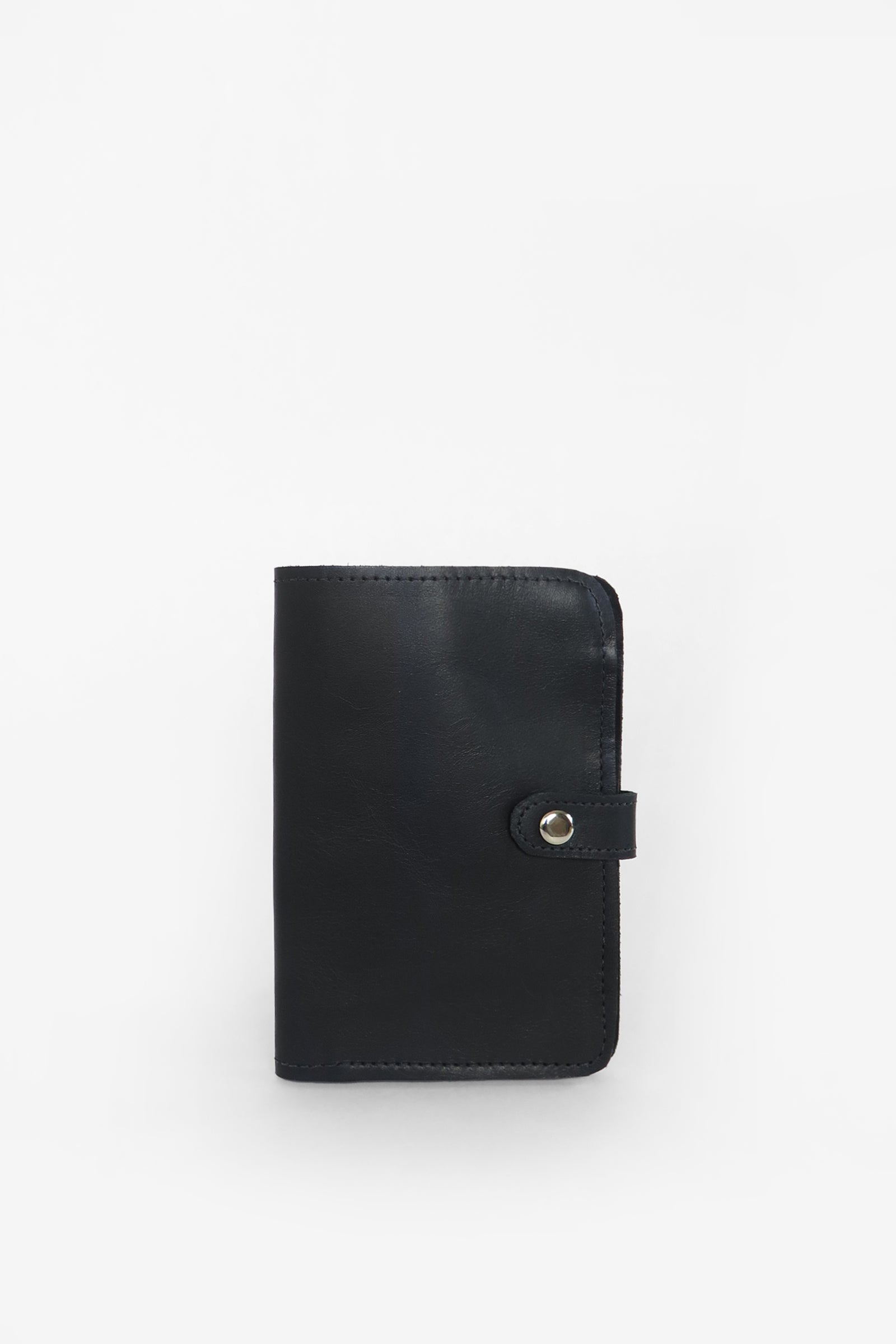 PRE-ORDER Portapasaporte N.2 - Negro