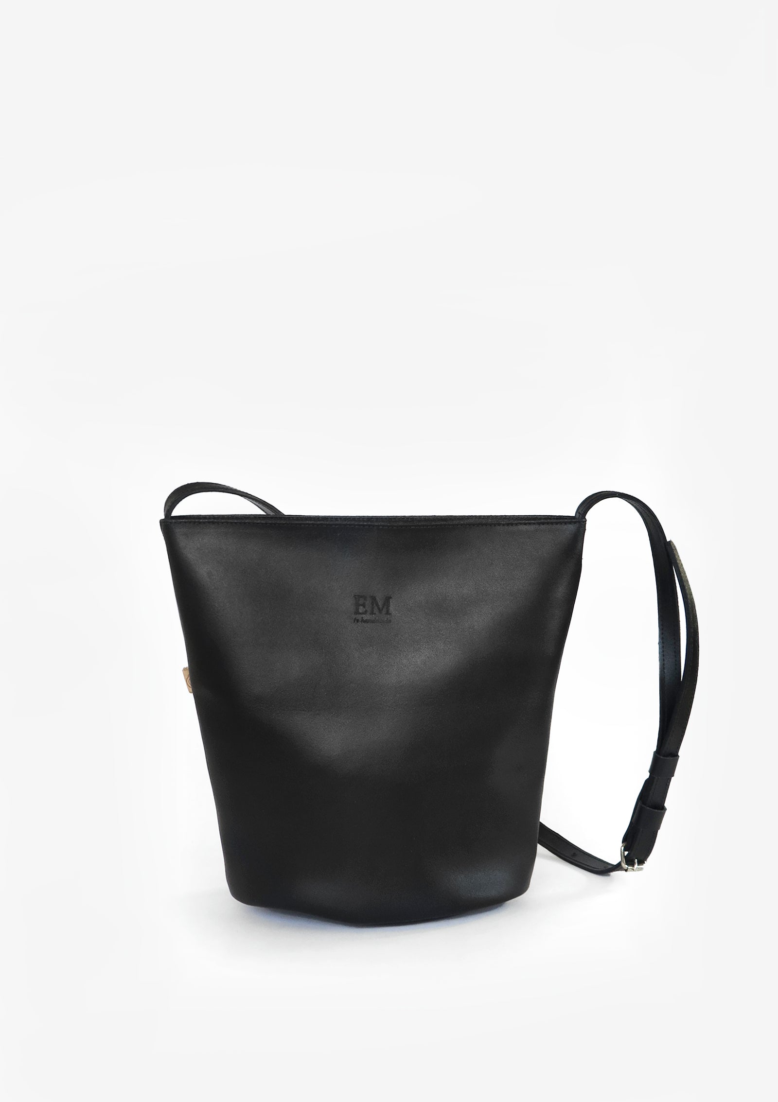 PRE-ORDER Cartera N.27 - Negro Brillante