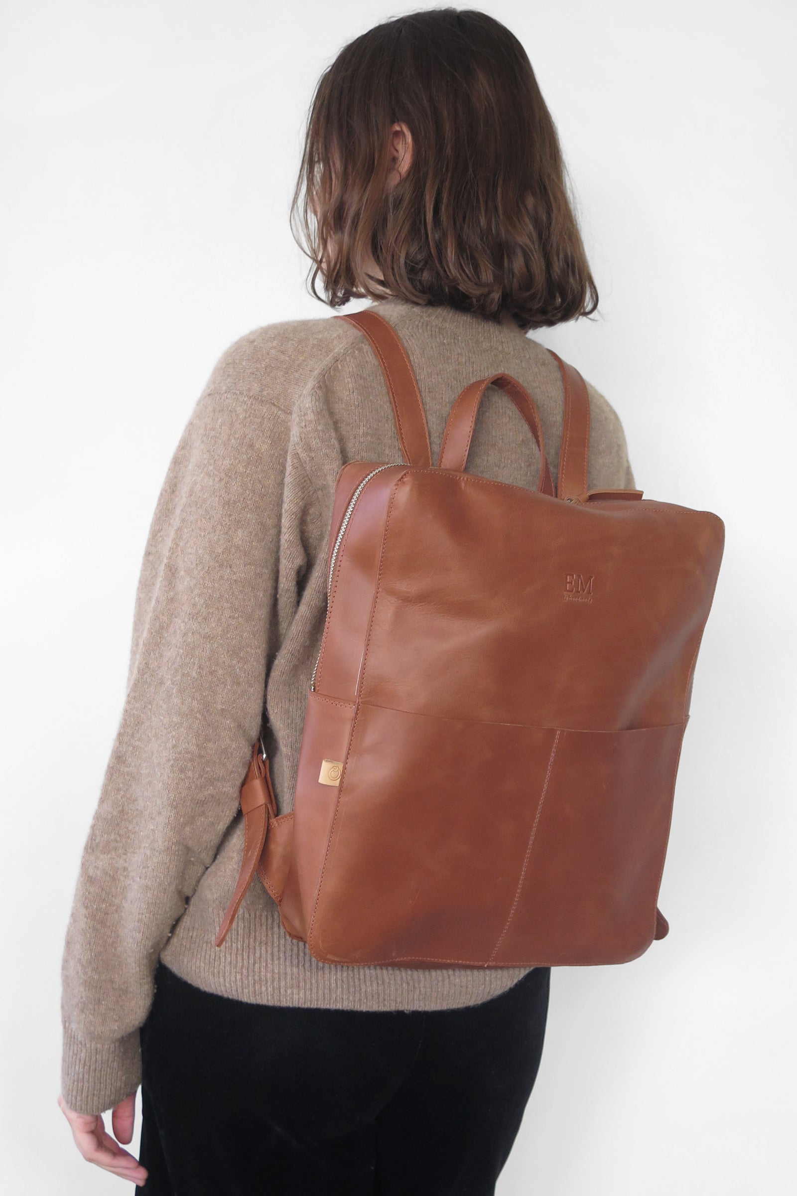 PRE-ORDER Mochila N.7 - Caramelo