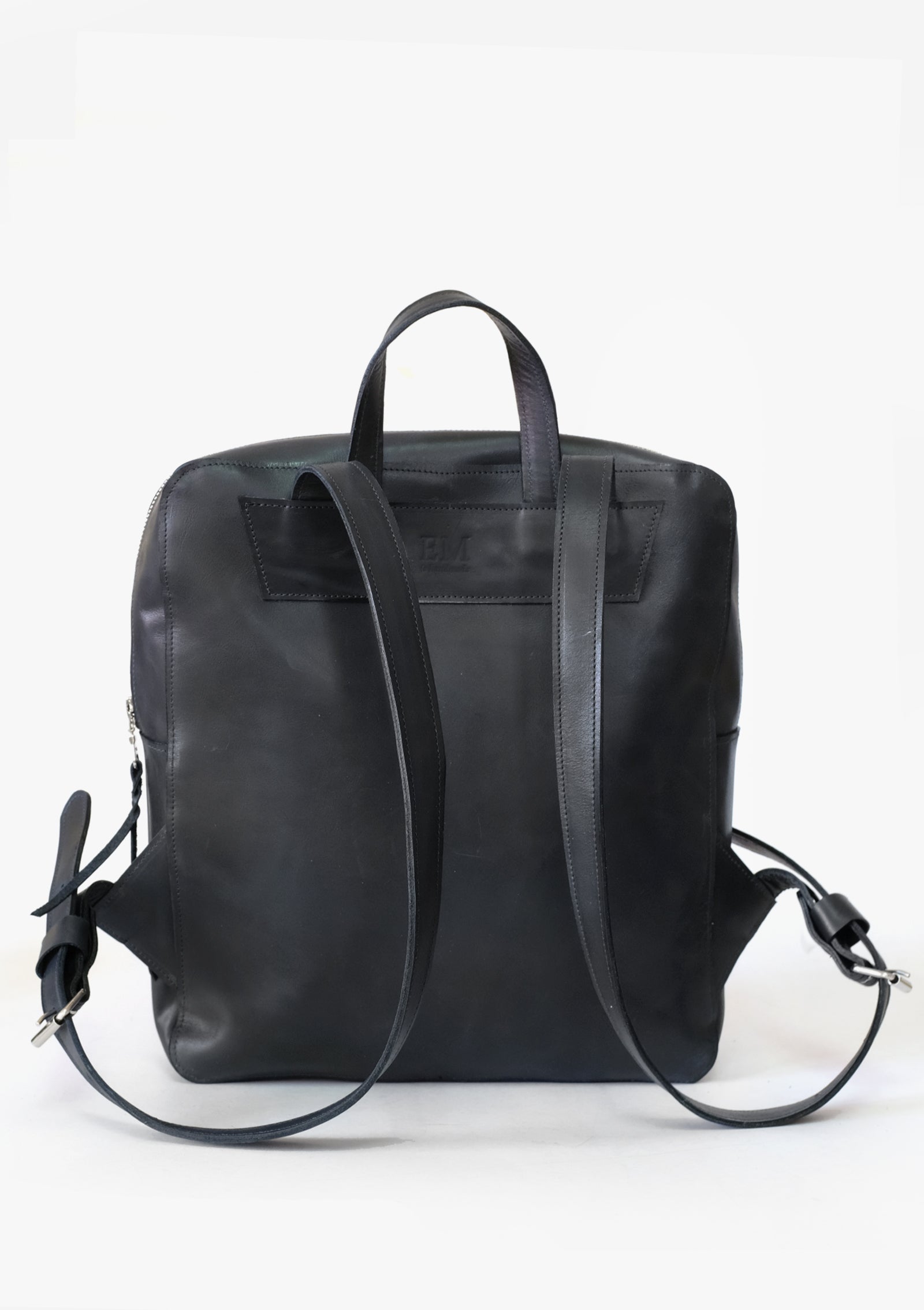 Mochila N.7 - Negro